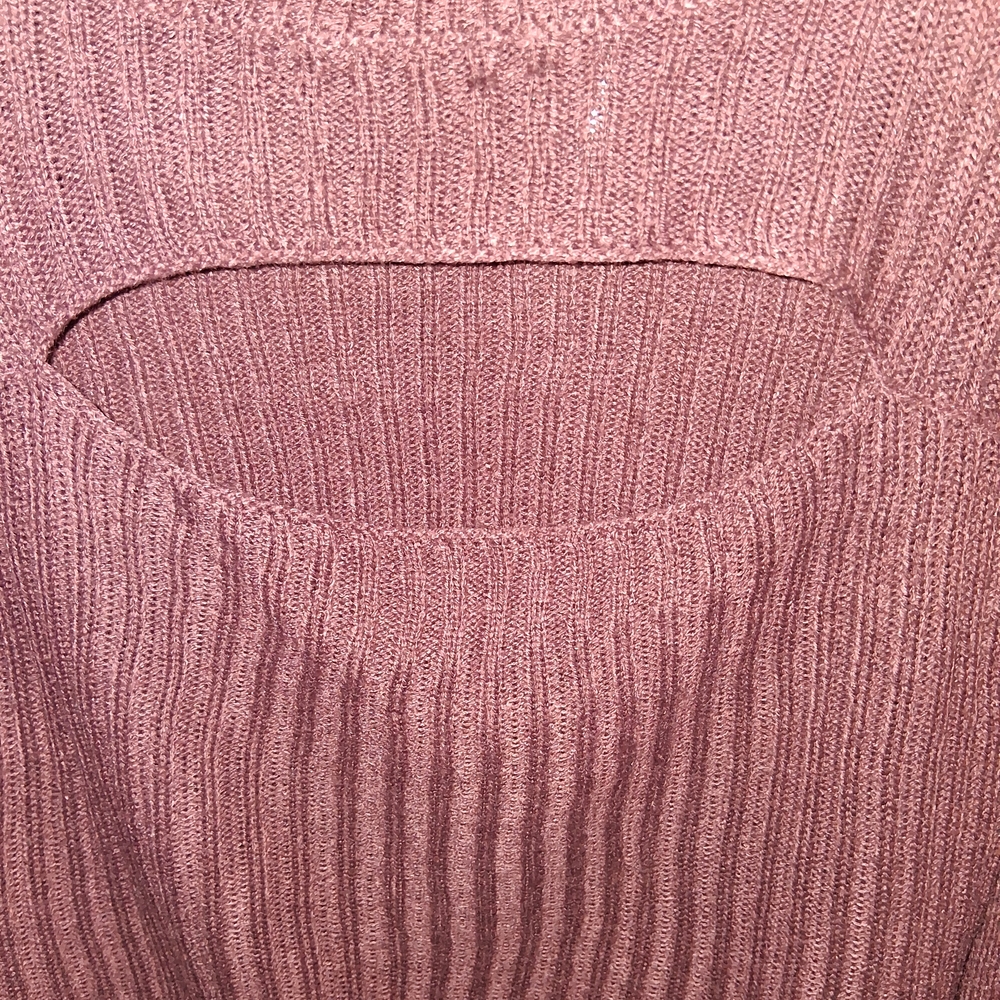 Chic Brown Ribbed Crop Top - Picture 3 of 5